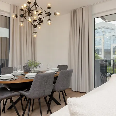 Aparthotel Lux Domaniewska With Sauna & Gym By Renters Prestige Warsaw