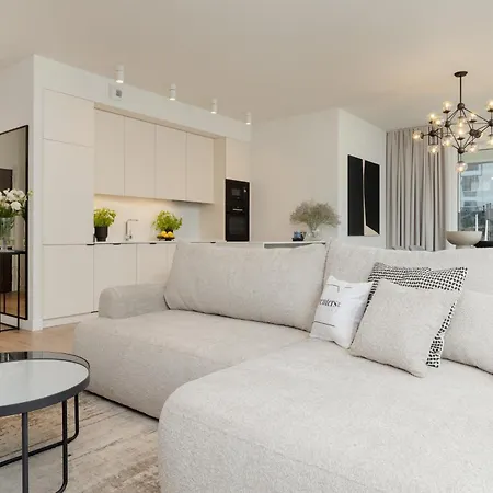 Lux Domaniewska With Sauna & Gym By Renters Prestige 3*