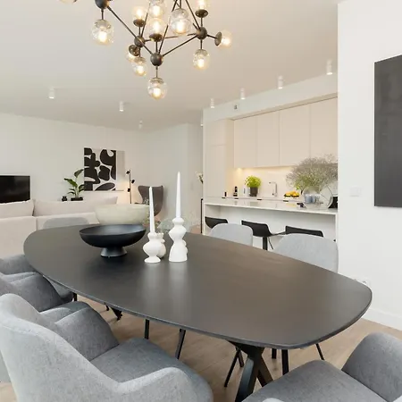 Lux Domaniewska With Sauna & Gym By Renters Prestige Apart Otel Varşova